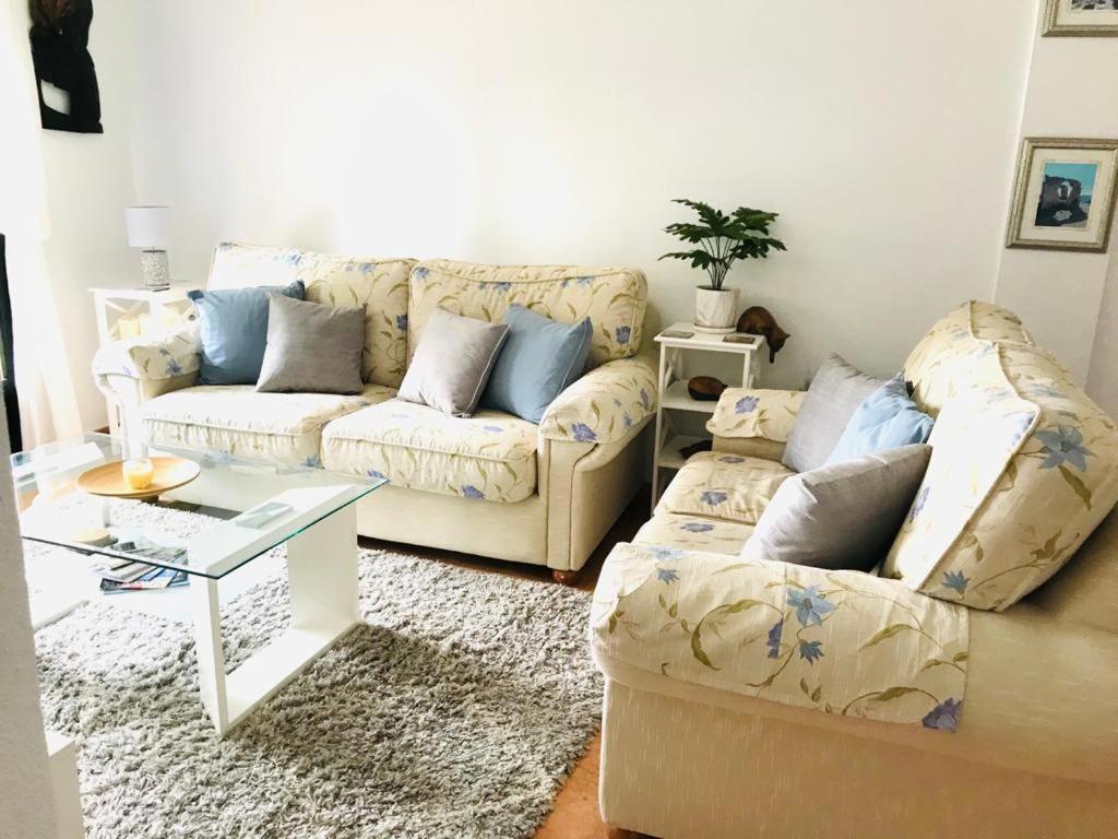 Sheron'S Apartment ลอสอัลกาซาเรส ภายนอก รูปภาพ